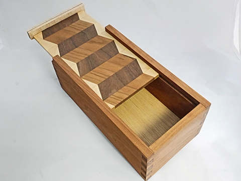 Cherry Box with Box Joints